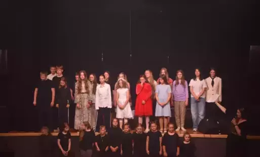 Zdjęcie do Brawo MASKA, MUZA, PERSPEKTYWA, wiecz&oacute;r teatralny w Mszczonowskim Ośrodku Kultury