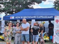 Publiczność tańcząca podczas Odpustu na Świętego Rocha w Lutkówce.