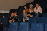 Na zdjęciu publiczność podczas koncertu "Nieme Kino z muzyką na żywo tle".