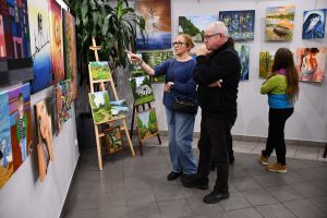 Wernisaż wystawy Źródło inspiracji grupy Kolor