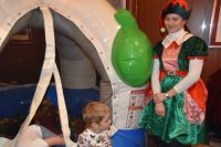 Zabawy animacyjne podczas balu.