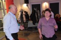 Goście potańcówki w trakcie zabawy.