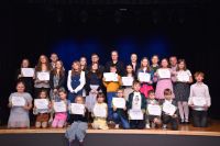 Wszyscy uczestnicy Konkursu Piosenki w ramach Spotkań Artystycznych Szkół.