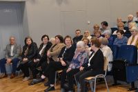 Publiczność MOK podczas Dnia Kobiet.