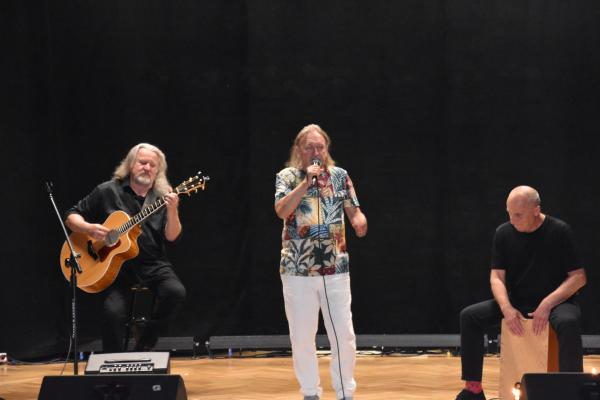 Marek Piekarczyk, legendarny wokalistka TSA z koncertem w Mszczonowie